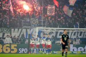 Starker HSV trotzt Über-Bayern ein 2:2 ab