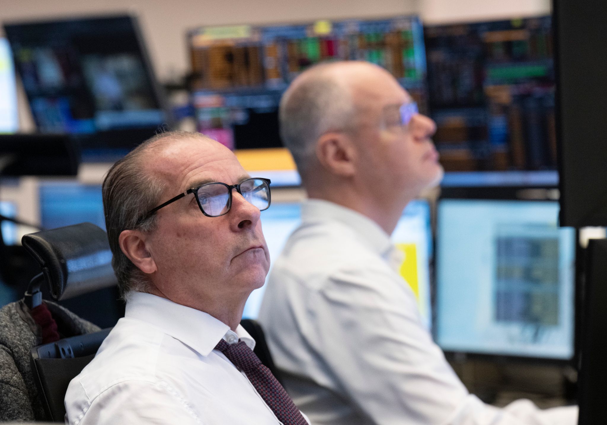 Dax mit Rekordhoch: Konjunkturhoffnungen und Rüstungsaktien