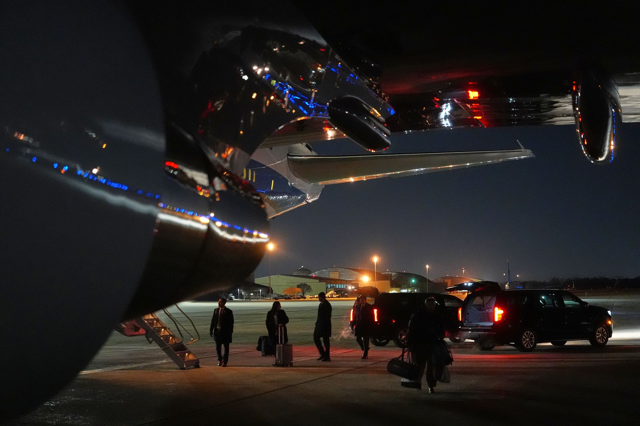 Technischer Zwischenfall verzögert Trumps Reise nach Davos