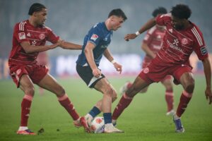 Itten erlöst Fortuna mit Siegtreffer zum 1:0 gegen Bielefeld