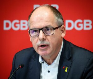 Stärkere Tarifbindung verhindert? DGB attackiert Reiche