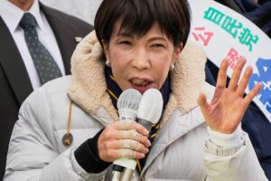 Japans neue Regierungschefin erringt Wahlsieg