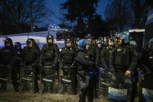 Krawalle bei Demonstration in Mailand