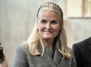 Mutmaßliches Epstein-Opfer klagt Norwegens Kronprinzessin an