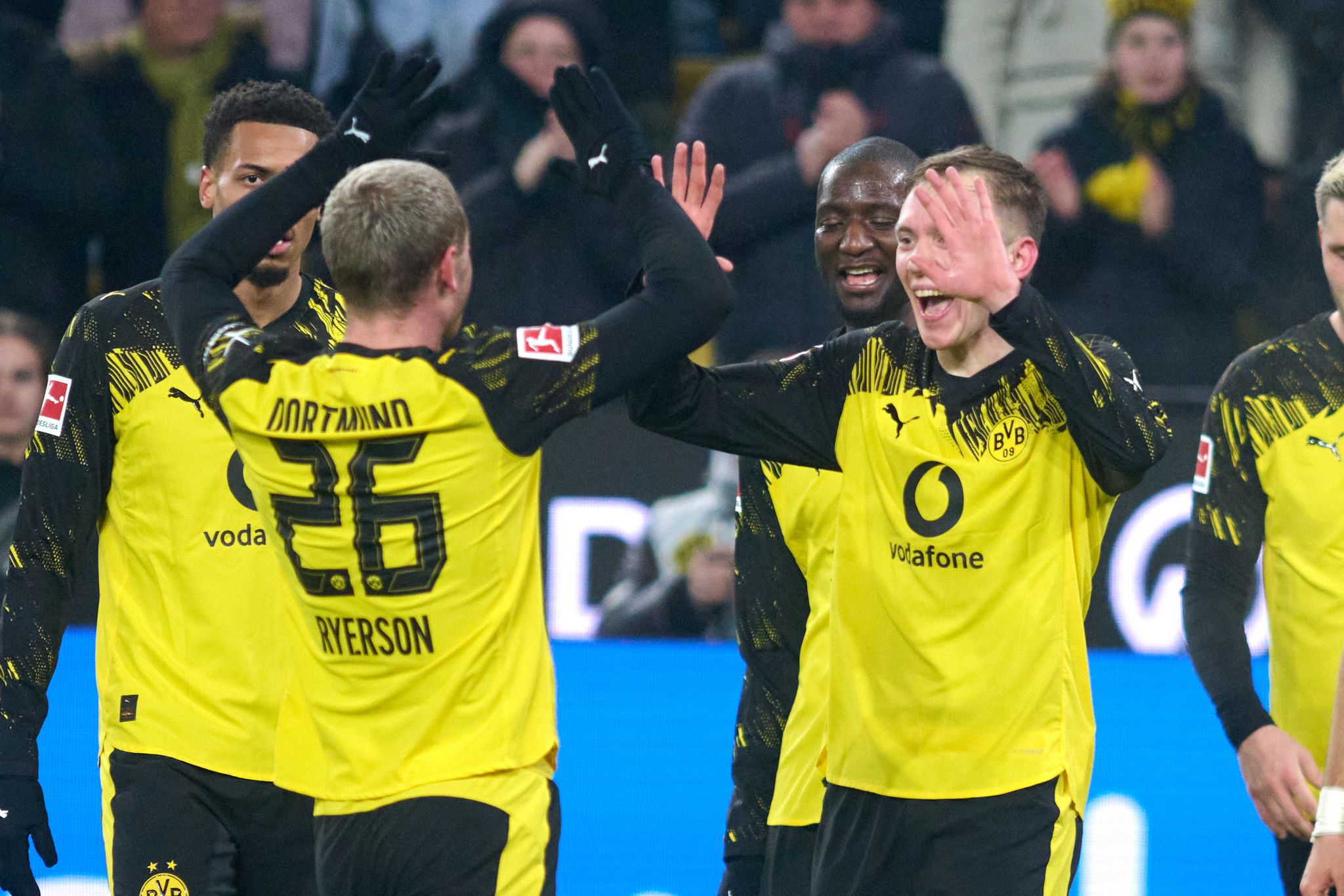 4:0 gegen Mainz: BVB bleibt Bayern auf den Fersen