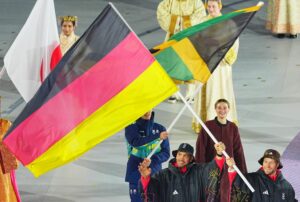 Athleten nehmen bei Schlussfeier in Verona Olympia-Abschied