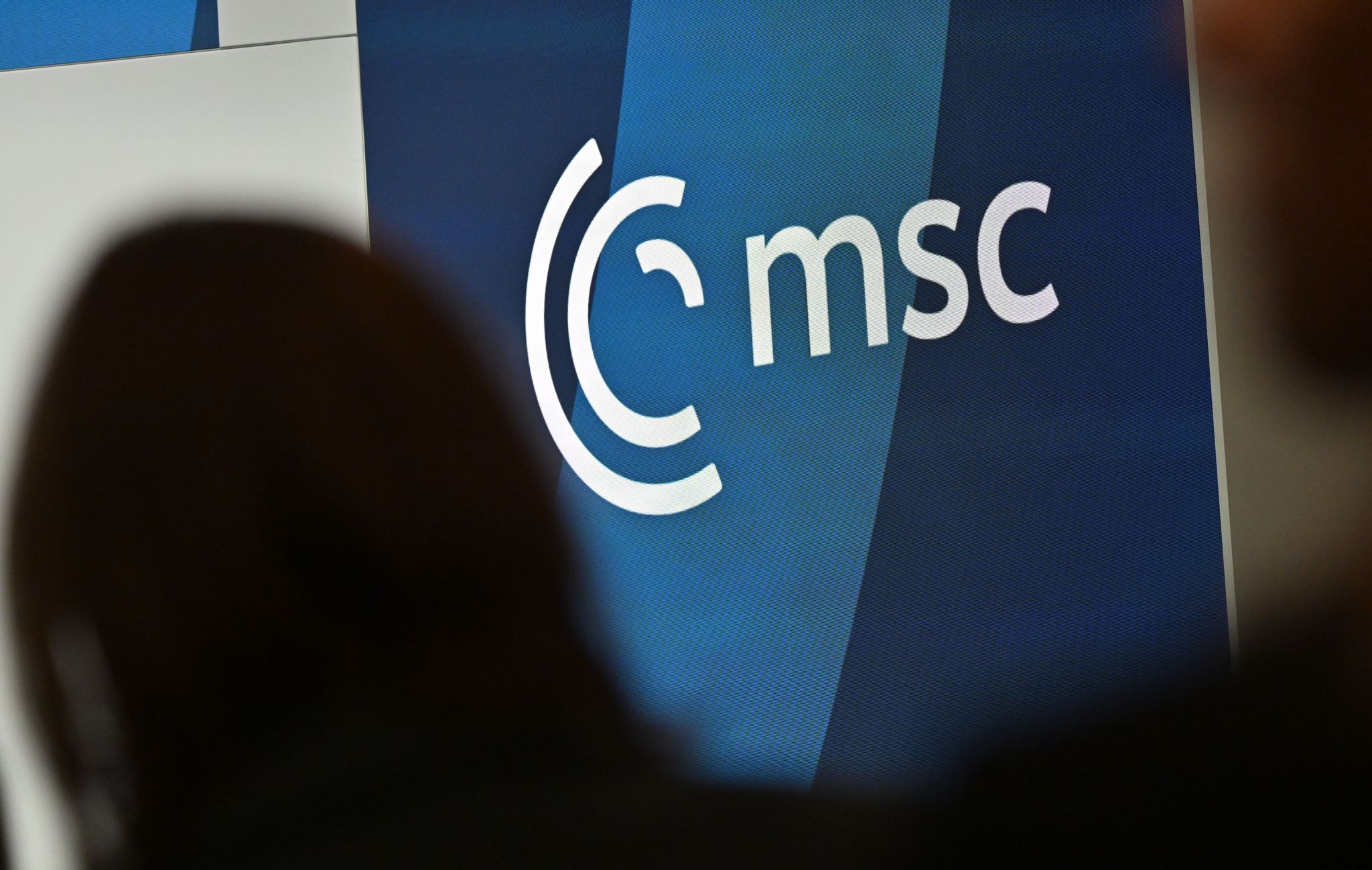 Abrissbirne und Kettensäge: Report sieht Europa unter Druck